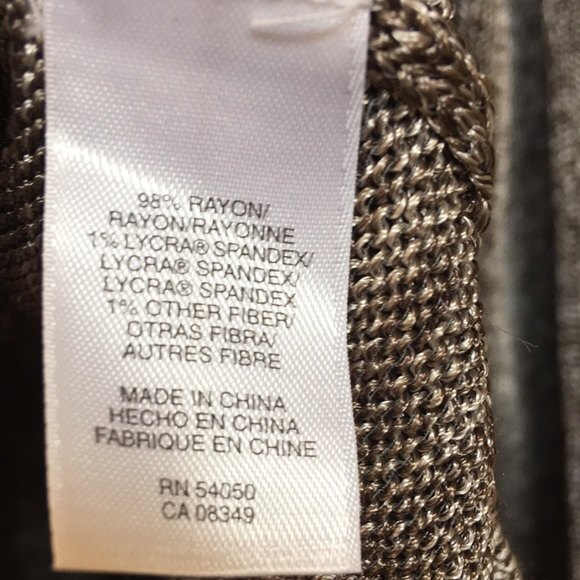 Jones New York drape front knit belted top size S. - Picture 5 of 5